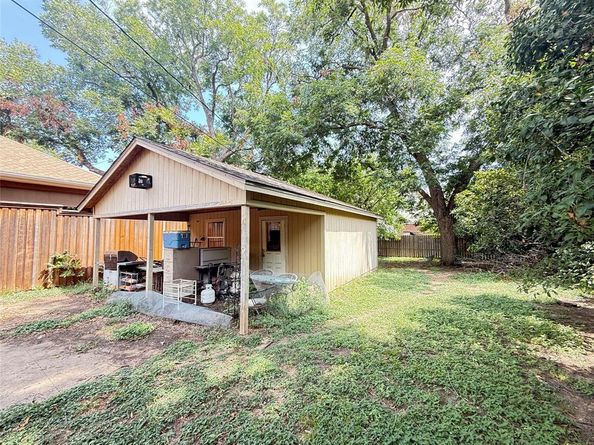 6230  Reiger Avenue , Dallas Texas 75214