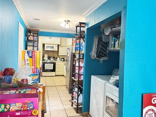 6230  Reiger Avenue , Dallas Texas 75214