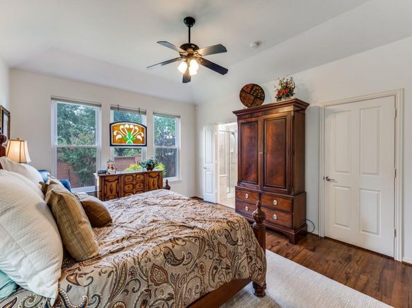 688  Rockledge Court , Frisco Texas 75036