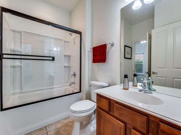 688  Rockledge Court , Frisco Texas 75036