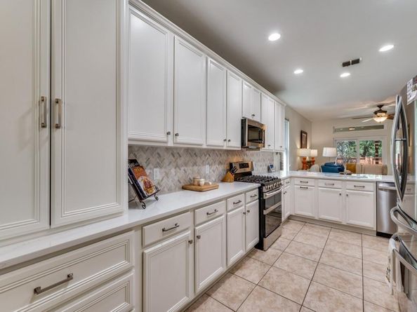 688  Rockledge Court , Frisco Texas 75036