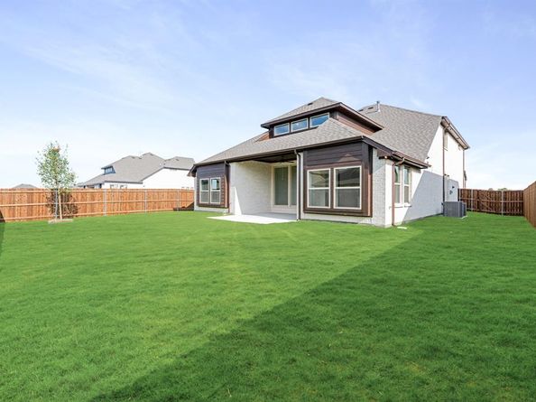 808  Blue Fescue Road , Fort Worth Texas 76247