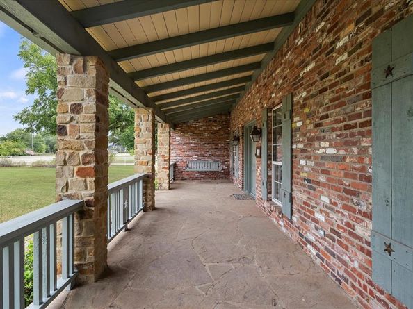1305  Laurence Drive , Heath Texas 75032