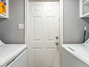 1707  Marsh Lane , Carrollton Texas 75006