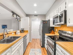 1707  Marsh Lane , Carrollton Texas 75006