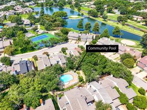 1707  Marsh Lane , Carrollton Texas 75006