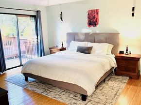 1707  Marsh Lane , Carrollton Texas 75006