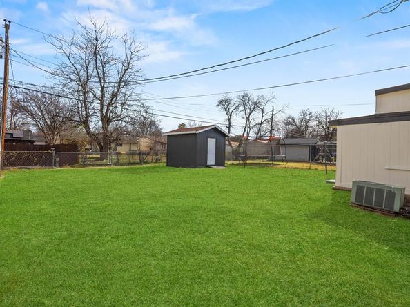 3832  Stateoak Drive , Dallas Texas 75241