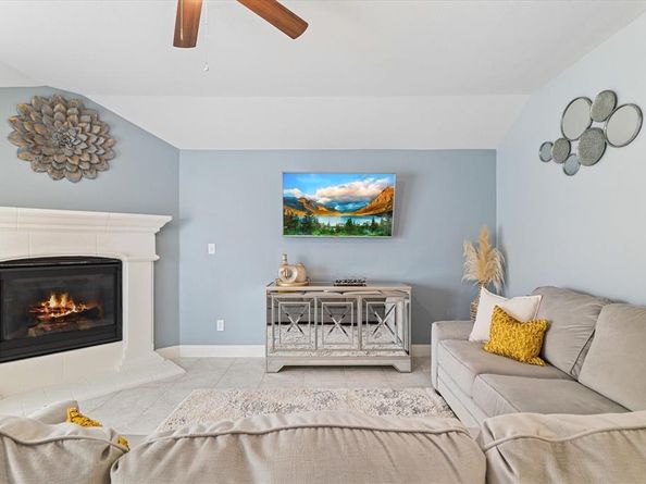 1405  Summit View Lane , Little Elm Texas 76227