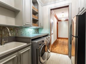 2300  WOLF Street  19A, Dallas Texas 75201
