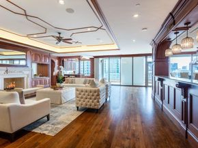 2300  WOLF Street  19A, Dallas Texas 75201