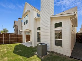 9620  Mav Lane , Dallas Texas 75238