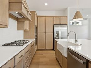 9620  Mav Lane , Dallas Texas 75238