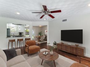 11351  Lippitt Avenue , Dallas Texas 75218