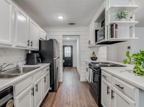 6022  Highcrest Drive , Garland Texas 75043