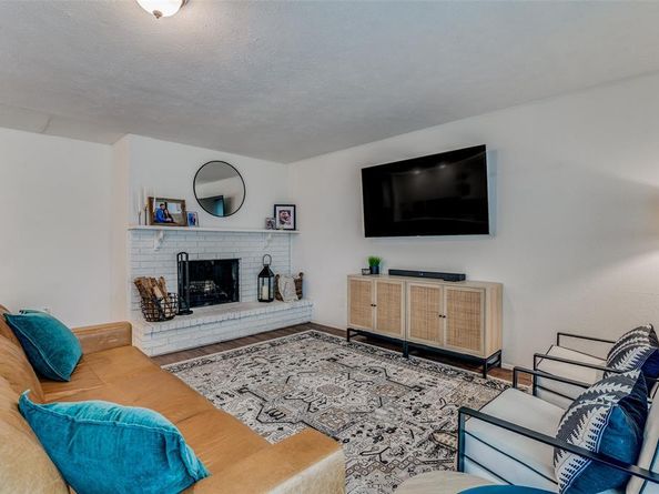 6022  Highcrest Drive , Garland Texas 75043