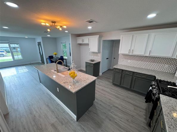 3217  Sappington Place , Fort Worth Texas 76116