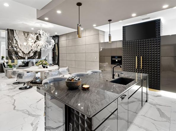 5025  Wateka Drive , Dallas Texas 75209