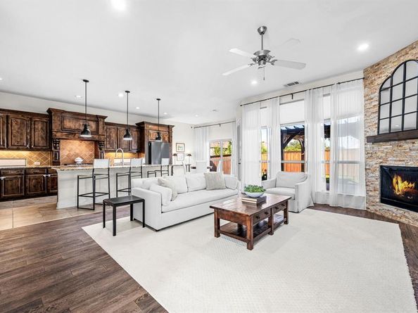 8  Center Court , Heath Texas 75032