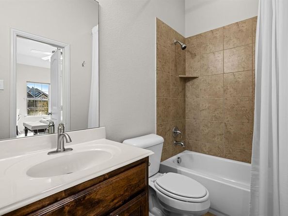 8  Center Court , Heath Texas 75032