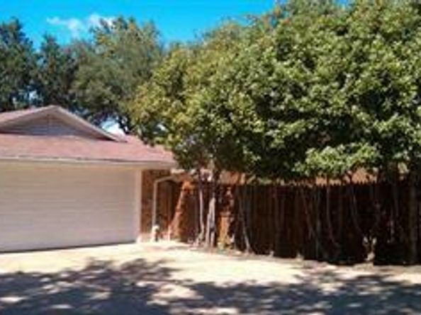 1230  Briar Hollow Lane , Garland Texas 75043