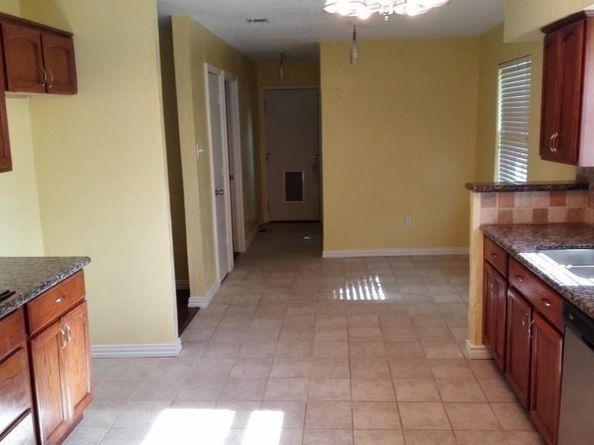 1230  Briar Hollow Lane , Garland Texas 75043