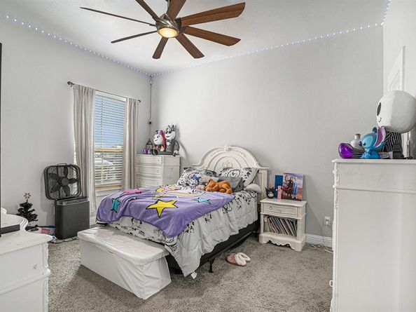 1824  Royal Lake Drive , Grand Prairie Texas 75052