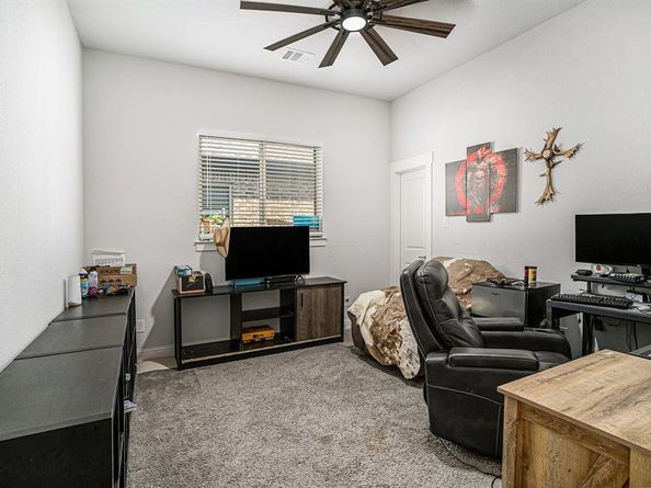 1824  Royal Lake Drive , Grand Prairie Texas 75052