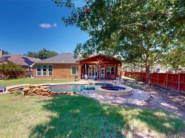 8401  Beech Lane , McKinney Texas 75072