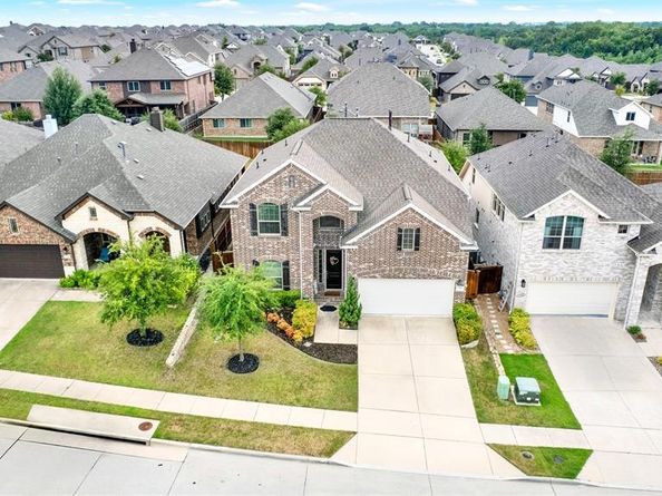 912  Summer Lane , McKinney Texas 75071