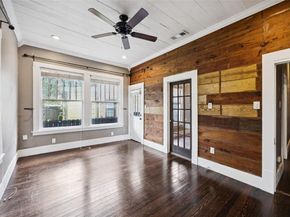 326 S Windomere  , Dallas Texas 75208