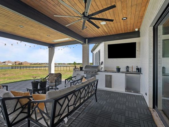 4090  Wincrest Drive , Rockwall Texas 75032