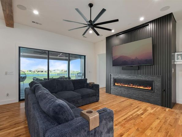 4090  Wincrest Drive , Rockwall Texas 75032