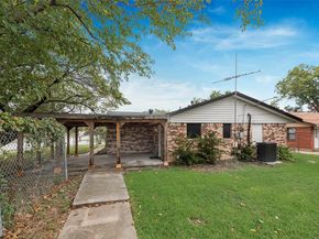 802 E Vista Drive , Garland Texas 75041