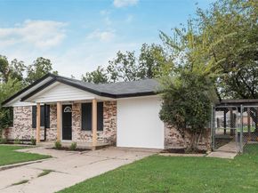 802 E Vista Drive , Garland Texas 75041