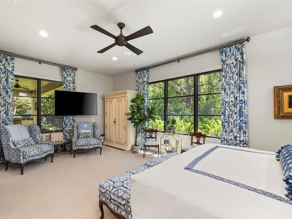 1909  Westover Square , Fort Worth Texas 76107