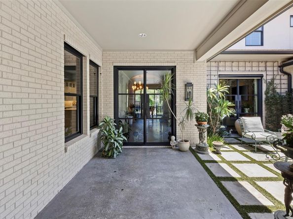 1909  Westover Square , Fort Worth Texas 76107