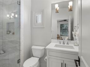 1909  Westover Square , Fort Worth Texas 76107