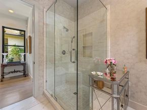 1909  Westover Square , Fort Worth Texas 76107