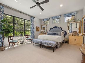 1909  Westover Square , Fort Worth Texas 76107