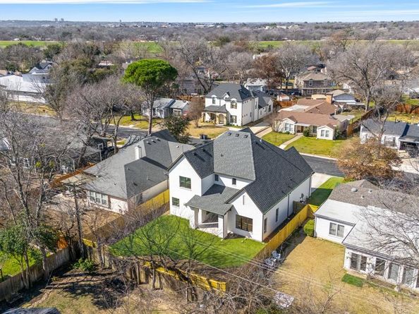840  Northwood Road , Fort Worth Texas 76107