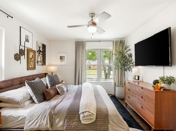 2709  Province Lane , Dallas Texas 75228