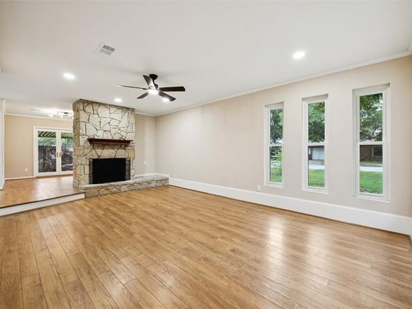 2315 W Lavender Lane , Arlington Texas 76013