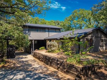 3412  Shady Trail 