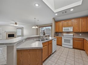 7239  Jurassic Drive , Arlington Texas 76002
