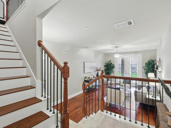 934  Brook Forest Lane , Euless Texas 76039