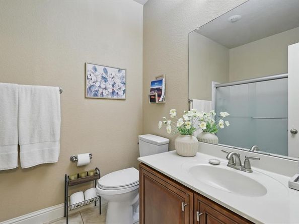 934  Brook Forest Lane , Euless Texas 76039