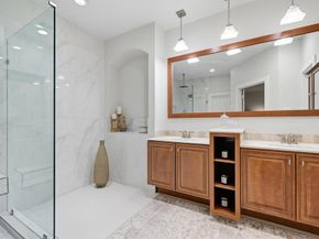 934  Brook Forest Lane , Euless Texas 76039