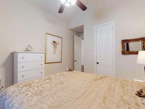 1404  Pitaya Drive , Lantana Texas 76226