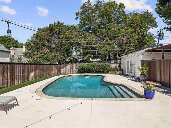 6211  Marquita Avenue , Dallas Texas 75214